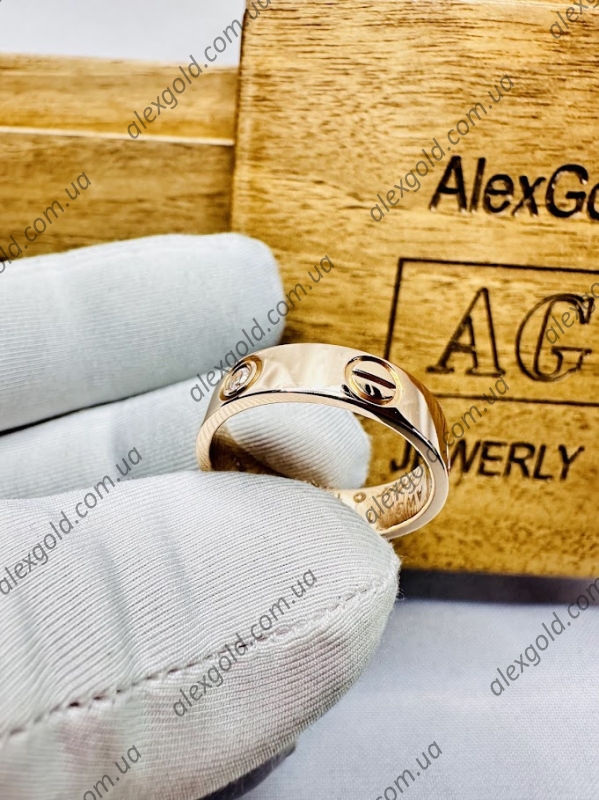 Кільце Cartier Love з камнями