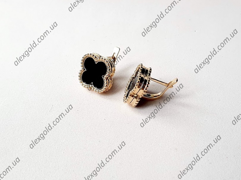 Золотые серьги Van Cleef c черными камнями вставками